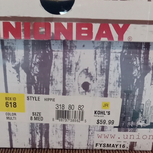 Unionbay Women's Brown Patchwork Sandals - Picture 7 of 8